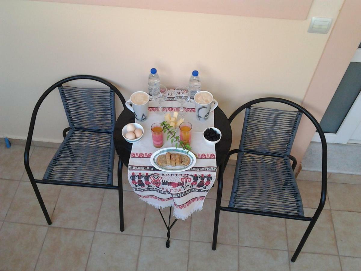 Father'S House In Kissamos Korfalonas Luaran gambar